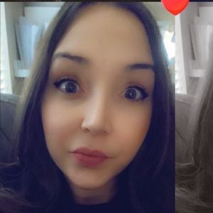 Meet your Posher, Fernanda